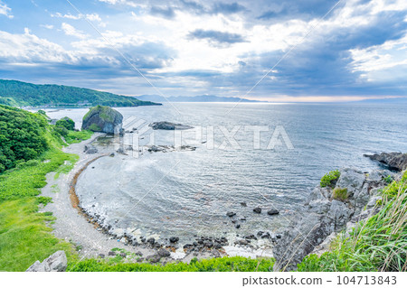 Hogetsu Coast Takanozaki, the most scenic spot on the Tsugaru Peninsula Hogetsu Coast Takanozaki, the most scenic spot on the Tsugaru Peninsula 104713843