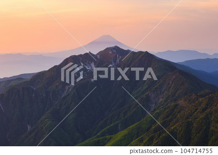 Mount Phoenix and Mount Fuji at sunrise Mount Phoenix and Mount Fuji at sunrise 104714755