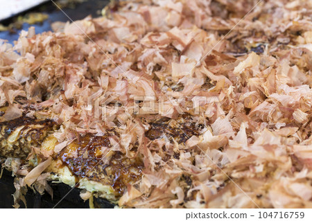 Festival opening, okonomiyaki, yakisoba, omelet, stalls, fair Festival opening, okonomiyaki, yakisoba, omelet, stalls, fair 104716759