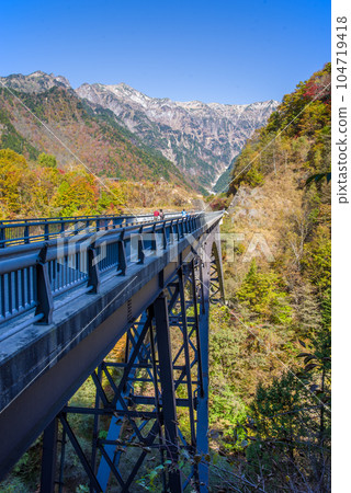 秋葉奧飛騨溫泉鄉“北阿爾卑斯山大橋” 104719418