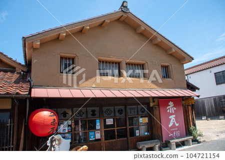 倉吉市打槻玉川傳統建築群保護區 玉川沿岸的白牆倉庫 104721154