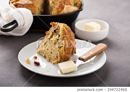Irish soda bread 104722408