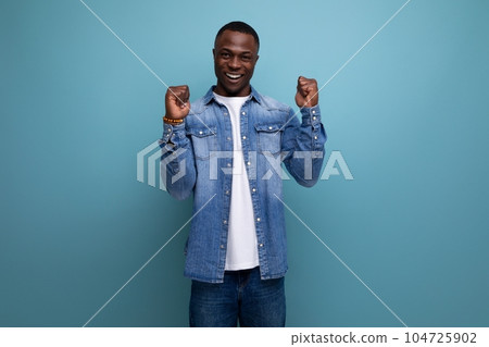 smart inspired 30 year old handsome american man with short hair dressed stylishly has a strategy 104725902