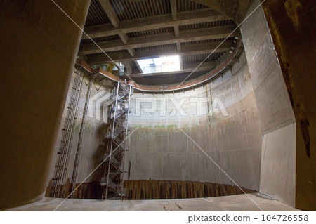 Saitama Prefecture, Kasukabe City, Metropolitan Area Outer Underground Discharge Channel, Huge Pit "Shaft No. 1" 104726558