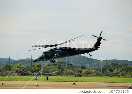 Rescue helicopter of the Air Self-Defense Force 104731105