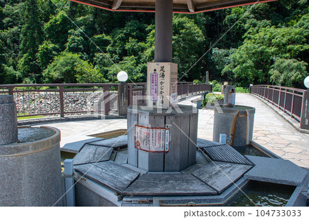 Kajika no Yu, Misasa Onsen Footbath, Misasa Town, Tottori Prefecture 104733033