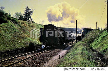 1965 Gotemba Line D52 Towing Passenger Train Before Electrification Documentary Photograph Kanagawa Prefecture Old Color Photograph 1965 Gotemba Line D52 Towing Passenger Train Before Electrification Documentary Photograph Kanagawa Prefecture Old Color Photograph 104736382