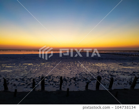 Twilight on the salt lake Twilight on the salt lake 104738134