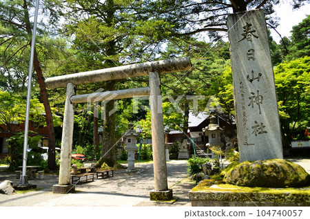 新潟縣上越市的春日山神社供奉著勝利之神 104740057