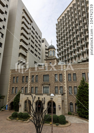 Osaka Prefecture Saiseikai Nakatsu Hospital (taken on March 25, 2023) Osaka Prefecture Saiseikai Nakatsu Hospital (taken on March 25, 2023) 104742539