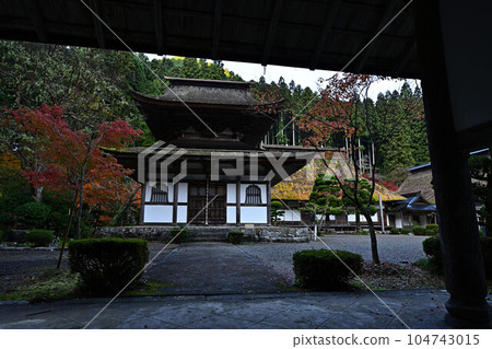 秋天的圓日寺 104743015
