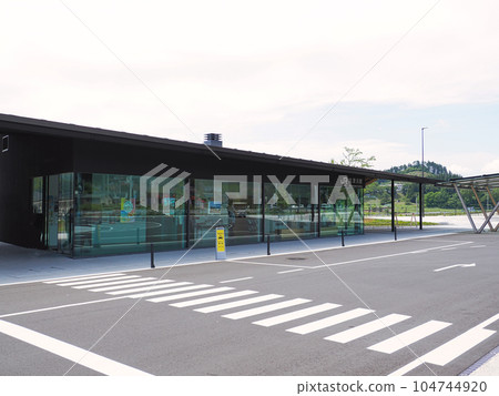 JR靜川站(BRT氣仙沼線)南三陸三三商店街附近 JR靜川站(BRT氣仙沼線)南三陸三三商店街附近 104744920