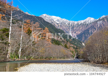 Autumn Kamikochi Hotaka mountain range 104744927