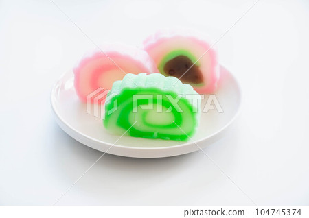 Slightly sweet Suama 104745374
