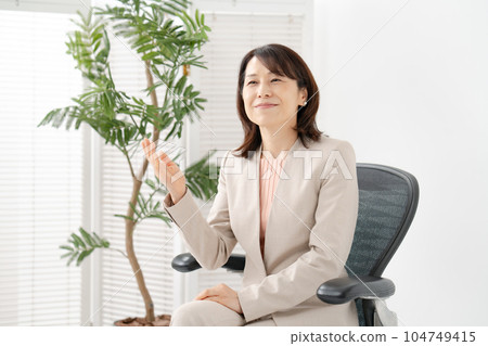 女商人對話 104749415