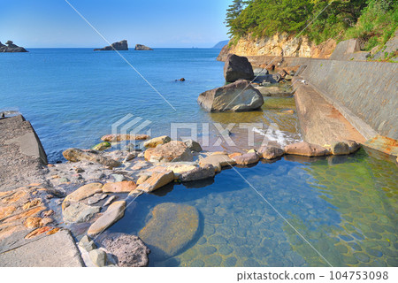 伊豆半島、南伊豆、雲見海岸、靜岡縣松崎町海灘足浴(8) 104753098