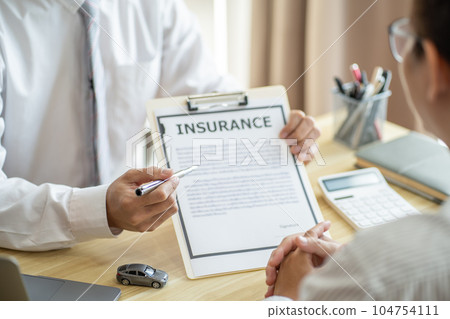 car, insurance, business 104754111