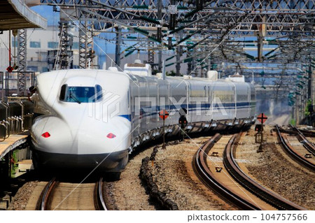 Japan's main arteries...Safe! Tokaido Shinkansen N700A ~ At Odawara Station Japan's main arteries...Safe! Tokaido Shinkansen N700A ~ At Odawara Station 104757566