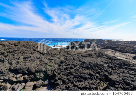 Lava plateau and scenery of Nanbara Senjoiwa coast 104760493