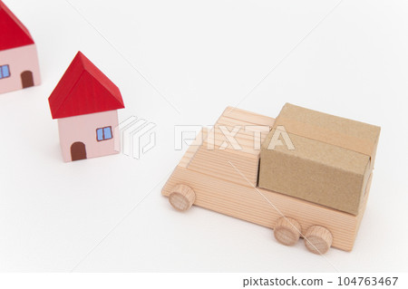 Truck with luggage and house 104763467