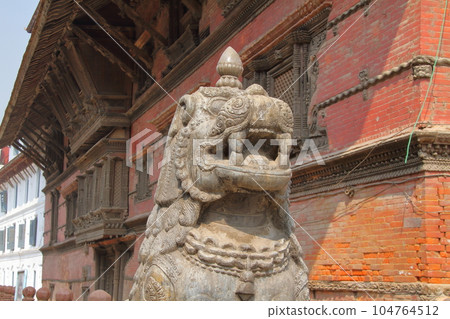 Sculpture in front of Hanumandhoka, the former royal palace in Durbar Square, Kathmandu Valley, a UNESCO World Heritage Site in South Asia 104764512