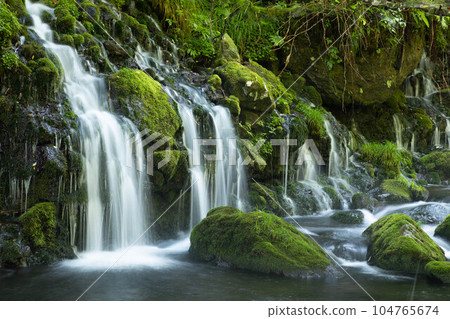 Mist and Mototaki Underflowing Water Mist and Mototaki Underflowing Water 104765674