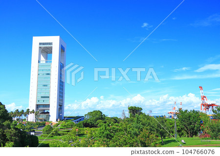 四日市市，四日市港大廈的風景 104766076