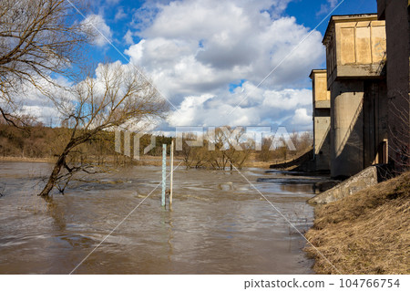 Old reinforced concrete dam on the Protva river in Obninsk, Russia 104766754