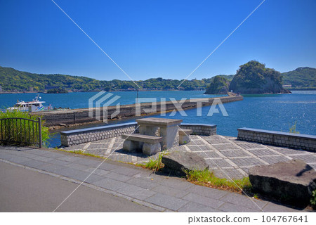 Izu Peninsula, Minamiizu, View of Shimoda Port breakwater and Inubashiri Island from Bayside Promenade, Shimoda City, Shizuoka Prefecture (1) Izu Peninsula, Minamiizu, View of Shimoda Port breakwater and Inubashiri Island from Bayside Promenade, Shimoda City, Shizuoka Prefecture (1) 104767641