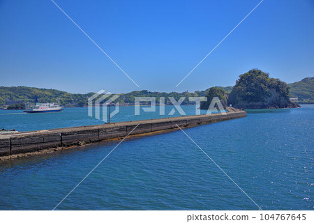 Izu Peninsula, Minamiizu, Inuhashiri Island, Shimoda, a deserted island where you can walk across the breakwater, Shimoda City (3) Izu Peninsula, Minamiizu, Inuhashiri Island, Shimoda, a deserted island where you can walk across the breakwater, Shimoda City (3) 104767645