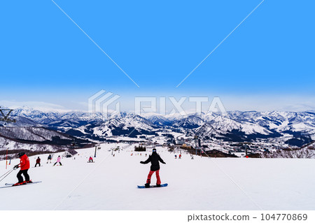 滑雪場全景【新潟縣越後湯澤岩原滑雪場】 104770869