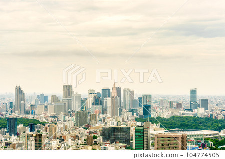 A view of the Tokyo Metropolitan Government Building 104774505