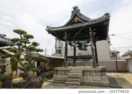 大阪府吹田市光明寺的寺鐘（2023年4月29日拍攝） 104774658
