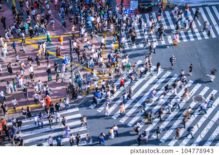 Tokyo cityscape in Japan July. Long shadows of people…Bustling Shibuya. Almost gone, but no outbreak of infection = 9th Tokyo cityscape in Japan July. Long shadows of people…Bustling Shibuya. Almost gone, but no outbreak of infection = 9th 104778943
