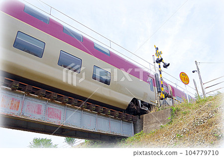 Sleeper limited express Sunrise Izumo crossing the iron bridge in the morning (illustration style) Sleeper limited express Sunrise Izumo crossing the iron bridge in the morning (illustration style) 104779710