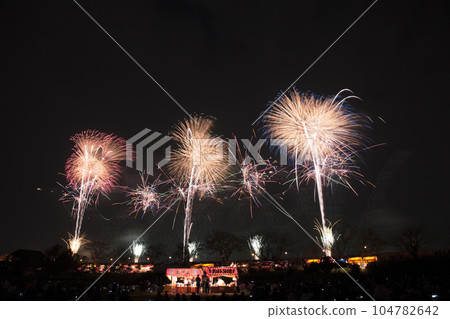 Tsuchiura fireworks display 104782642
