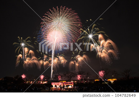 Tsuchiura fireworks display 104782649