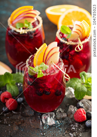 Festive summer berry sangria Festive summer berry sangria 104785023