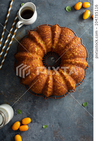 Winter citrus pound bundt cake 104785116