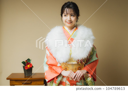 Furisode seijin-shiki feather stole Furisode seijin-shiki feather stole 104789613