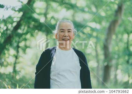 女生 女孩 女性 104791662