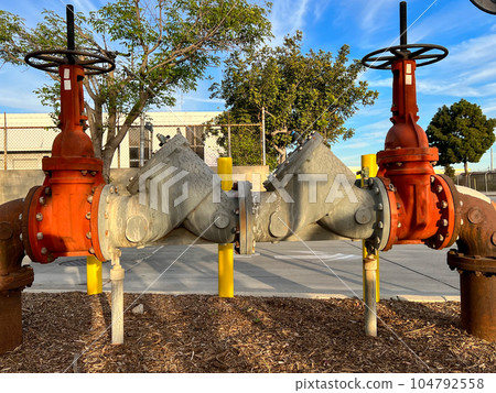 Water main pipe with back flow prevention and double block 104792558