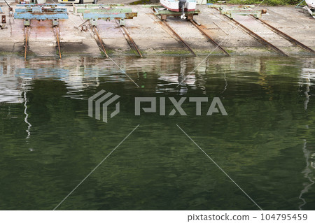 清晨漁村的風景 104795459