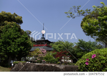 Tottori, a walk in the four seasons, the river where Koinobori swims, the Seto River Tottori, a walk in the four seasons, the river where Koinobori swims, the Seto River 104797532