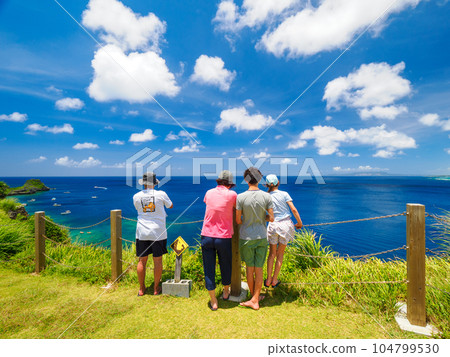 沖繩一家人的旅行 沖繩一家人的旅行 104799530