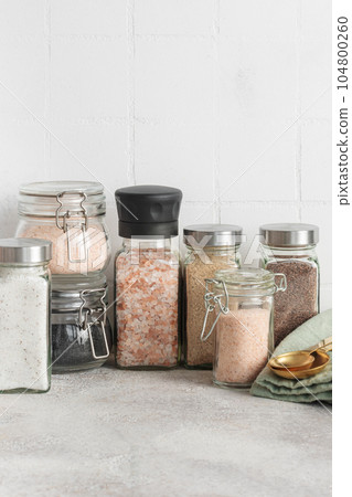 Jars with assorted speciality salt 104800260