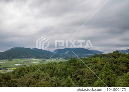 Marichi Castle reflected on the surface of the water 104800475