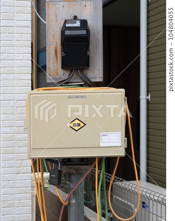 Temporary power supply at construction sites 104804055