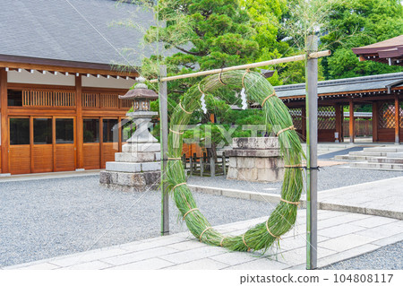 京都市伏見區城南宮神社的茅輪 104808117