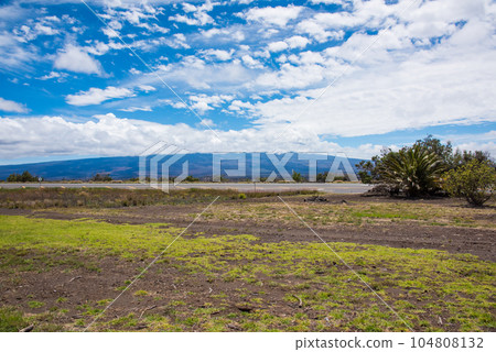 Mauna Loa from Mauna Kea State Park in the middle of Saddle Road, Hawaii Island Mauna Loa from Mauna Kea State Park in the middle of Saddle Road, Hawaii Island 104808132